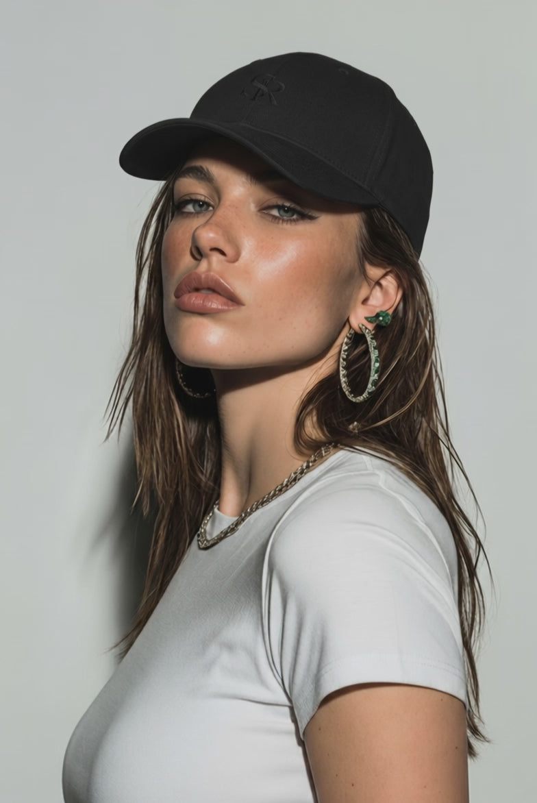 Unisex Closeback Flexifit Cap - Soft Rebel (black)